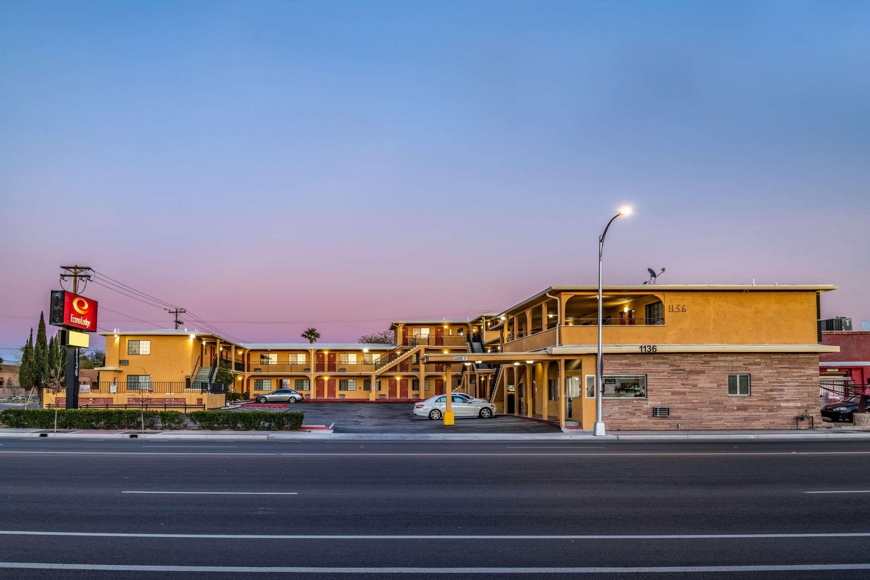 Econo Lodge University Tucson Ngoại thất bức ảnh
